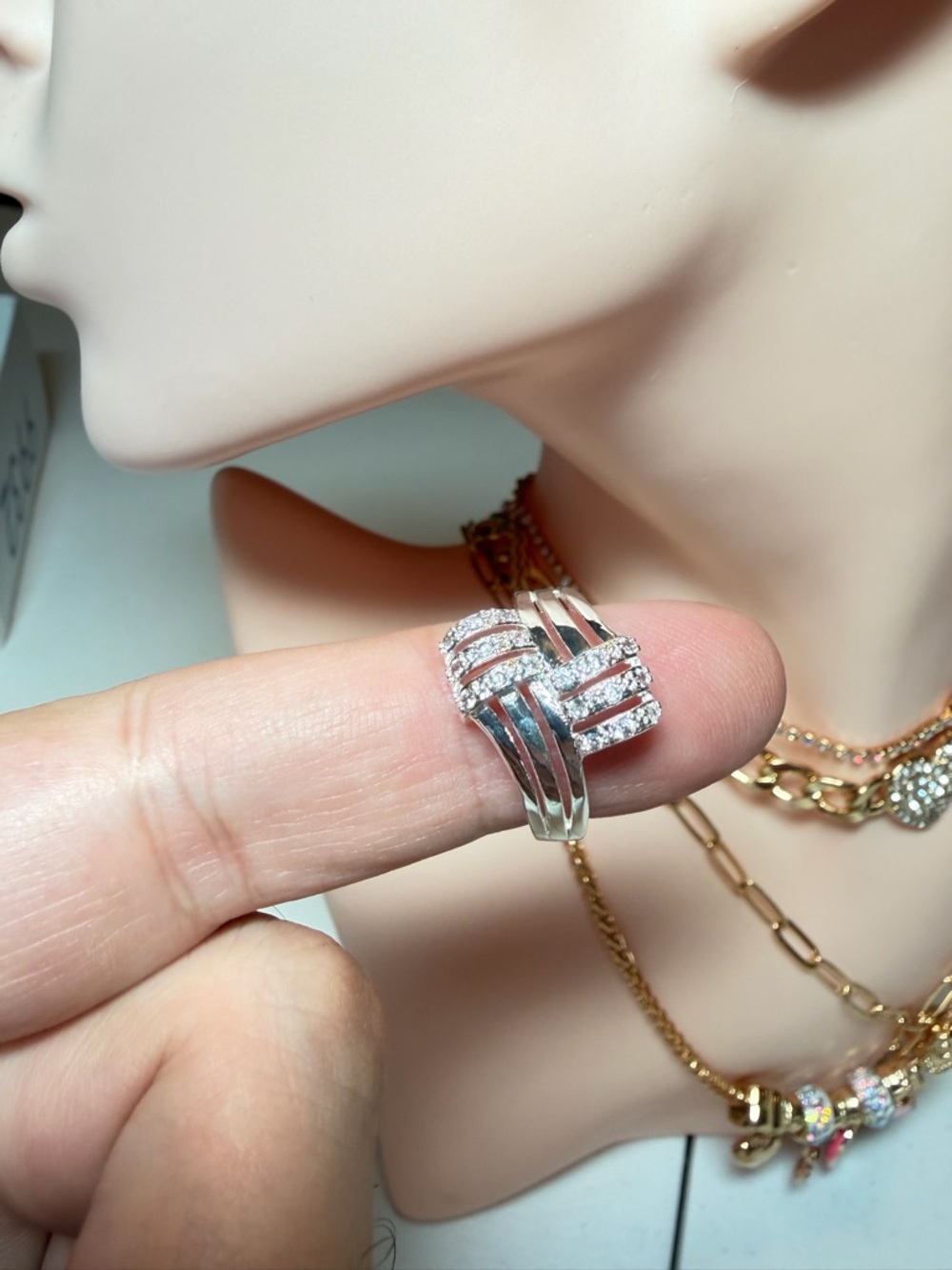 S925 Silver Vintage Zircon Crystal Ring. - Picture 7 of 8